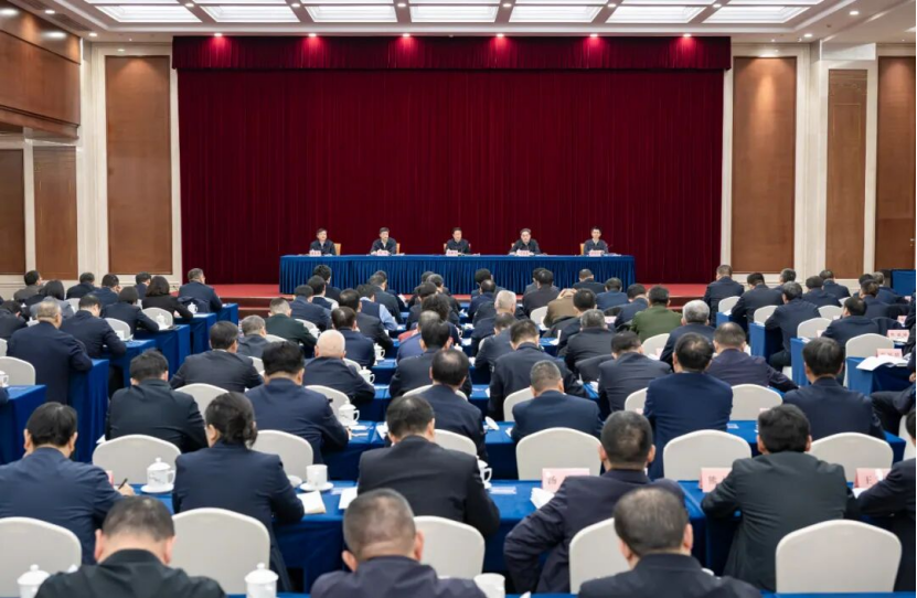 2026年全國(guó)能源工作會(huì)議：總結(jié)2025年和“十四五”能源工作 部署2026年重點(diǎn)任務(wù)-地大熱能